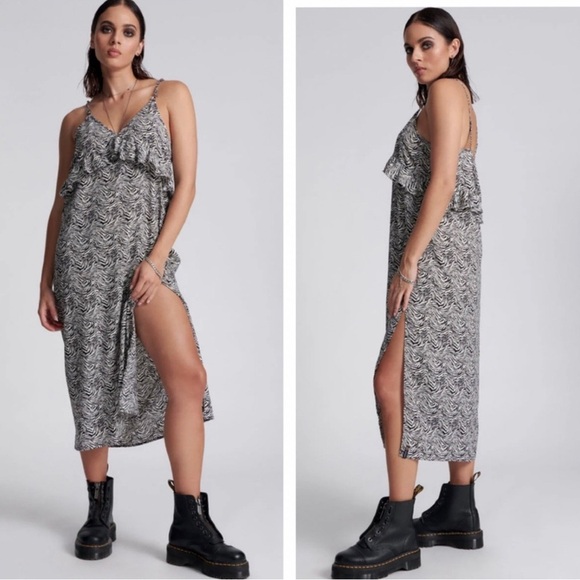 ONE TEA SPOON X FREE PEOPLE INTERFERENCE SLIP DRESS SMALL NWT - Picture 1 of 6
